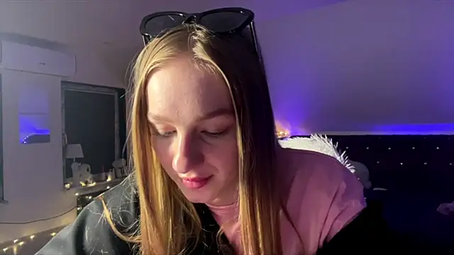 Snapshot of Anika_Socutehe chatting on June 2026 09:36:01 PM Anika Socutehe online show from June 2026 09:36:01 PM