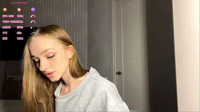 Snapshot of Anika_Socutehe chatting on June 2026 07:11:01 PM Anika Socutehe online show from June 2026 07:11:01 PM