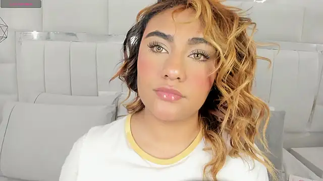 angueljonnes online show from March 2026 04:31:01 AM