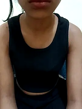MAYA BED GIRL online show from March 2026 02:45:01 AM