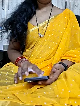Snapshot of AnushaTelugu chatting on June 2026 07:03:01 AM AnushaTelugu online show from June 2026 07:03:01 AM