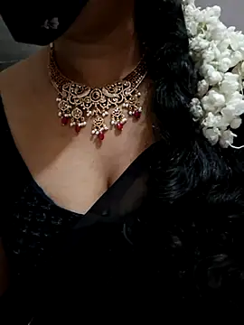Snapshot of AnushaTelugu chatting on July 2026 05:57:01 PM AnushaTelugu online show from July 2026 05:57:01 PM