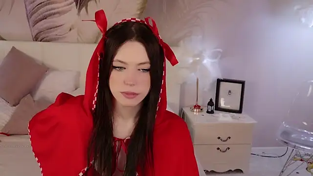 lizzy wells online show from March 2026 10:05:01 PM