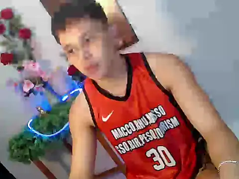 Snapshot of Baby_Maxxx chatting on June 2026 10:20:01 AM Baby Maxxx online show from June 2026 10:20:01 AM