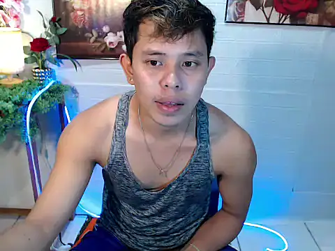 Snapshot of Baby_Maxxx chatting on May 2026 06:00:02 AM Baby Maxxx online show from May 2026 06:00:02 AM