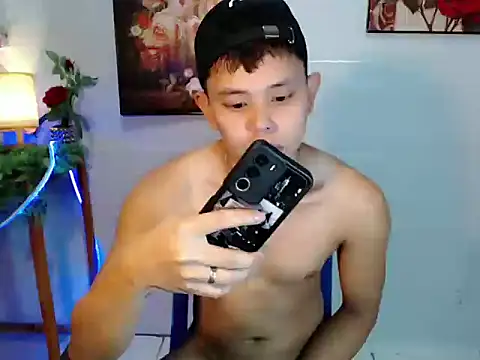 Snapshot of Baby_Maxxx chatting on June 2026 06:07:01 AM Baby Maxxx online show from June 2026 06:07:01 AM
