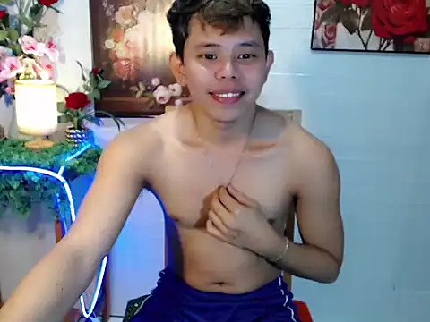 Snapshot of Baby_Maxxx chatting on May 2026 02:16:01 PM Baby Maxxx online show from May 2026 02:16:01 PM