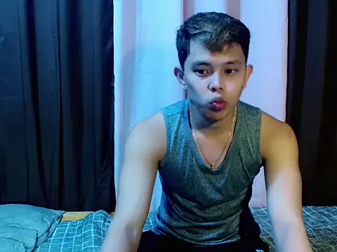 Snapshot of Baby_Maxxx chatting on April 2026 05:42:02 PM Baby Maxxx online show from April 2026 05:42:02 PM