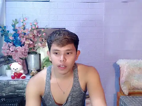 Snapshot of Baby_Maxxx chatting on May 2026 11:03:03 PM Baby Maxxx online show from May 2026 11:03:03 PM
