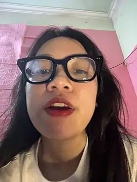 Leeeeiu online show from March 2026 02:50:01 PM