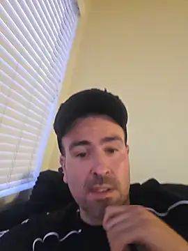 Snapshot of Biggbaddwulf7 chatting on April 2026 01:29:02 PM Biggbaddwulf7 online show from April 2026 01:29:02 PM