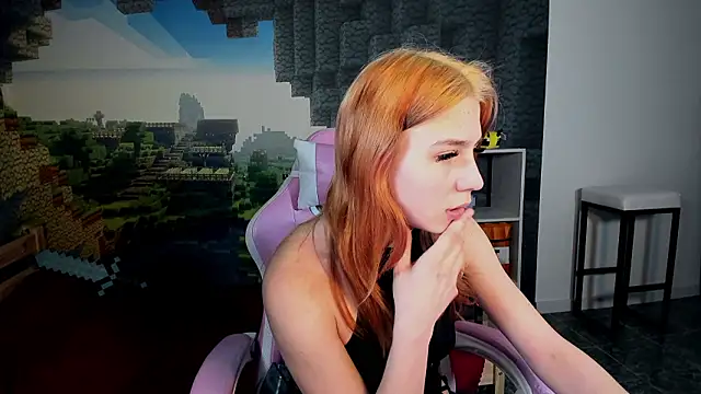 RosaFowler online show from February 2026 12:27:01 PM