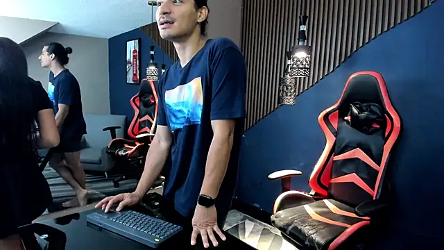 AbbyLoius online show from March 2026 05:03:01 PM