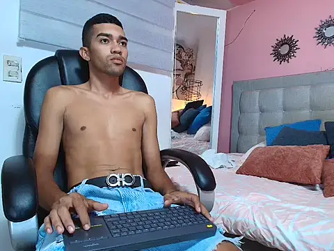 Snapshot of mauricio_smiith chatting on February 2026 02:44:02 AM mauricio smiith online show from February 2026 02:44:02 AM