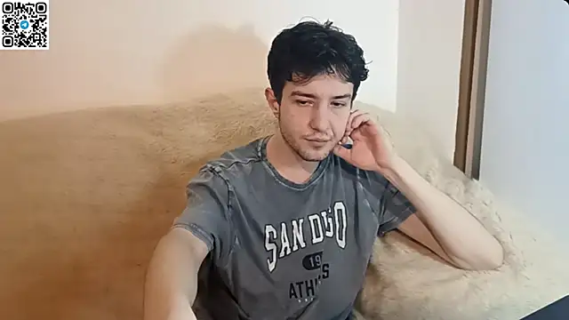  ZaneX online show from April 2026 07:07:01 PM