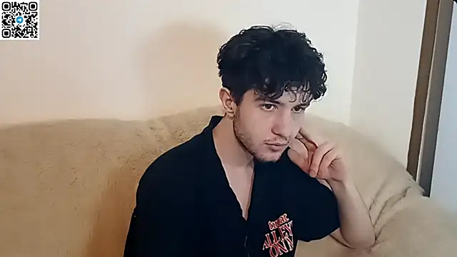  ZaneX online show from April 2026 07:06:02 PM