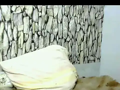 Snapshot of Hot_queen58 chatting on March 2026 02:45:01 AM Hot queen58 online show from March 2026 02:45:01 AM