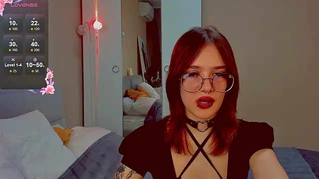 Marika Degas online show from April 2026 01:28:01 PM