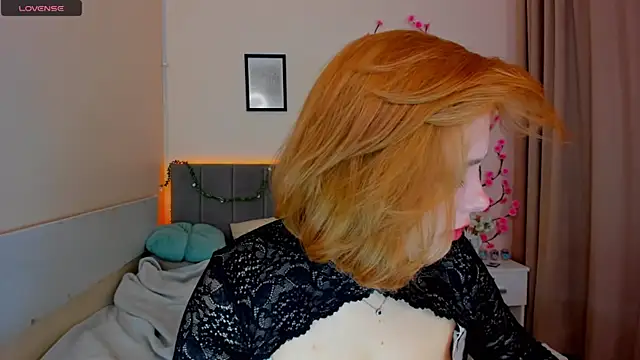 DellaRows online show from April 2026 05:53:02 AM