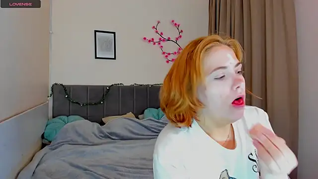 DellaRows online show from April 2026 05:43:02 AM