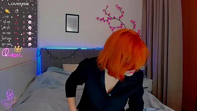 DellaRows online show from May 2026 05:49:02 AM