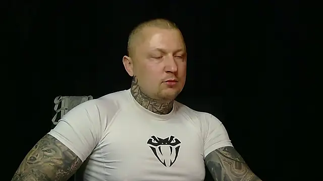 devilWithTats online show from May 2026 07:12:02 AM