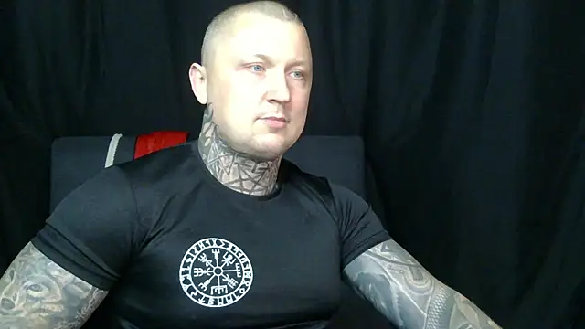 Snapshot of devilWithTats chatting on July 2026 04:28:02 PM devilWithTats online show from July 2026 04:28:02 PM