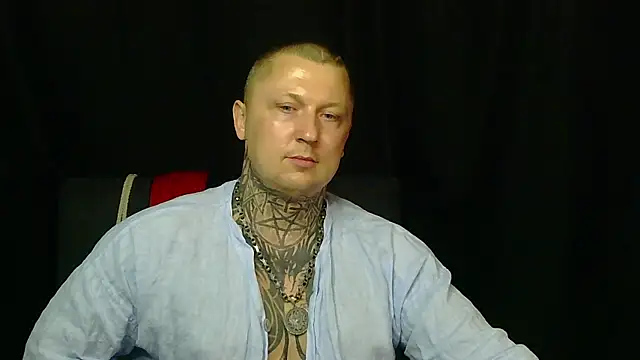 Snapshot of devilWithTats chatting on July 2026 05:21:02 PM devilWithTats online show from July 2026 05:21:02 PM