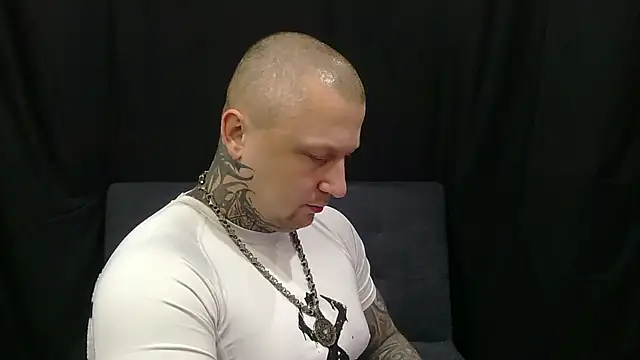 devilWithTats online show from May 2026 07:58:02 AM
