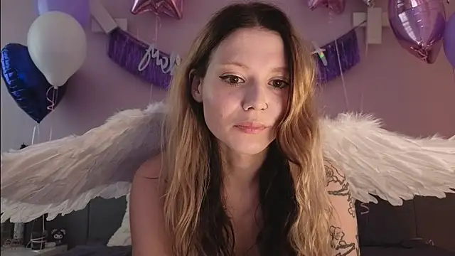 AliceTease online show from April 2026 10:19:02 AM