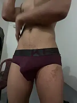 adiii283 online show from May 2026 12:27:01 PM