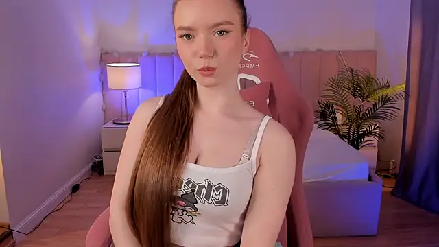 Snapshot of MilaKika chatting on March 2026 04:51:01 PM MilaKika online show from March 2026 04:51:01 PM