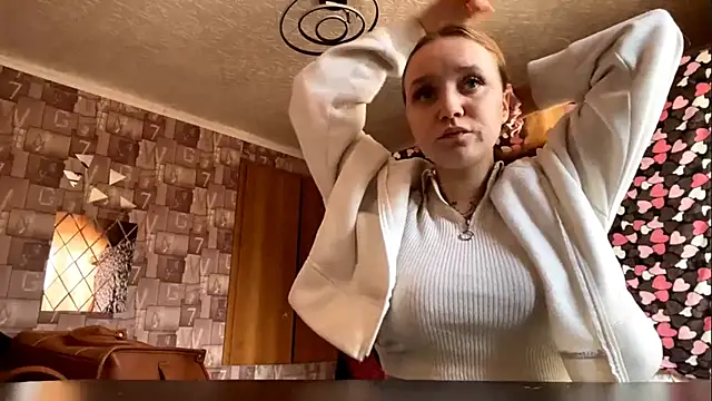 Snapshot of SultryJade chatting on February 2026 05:40:02 AM SultryJade online show from February 2026 05:40:02 AM