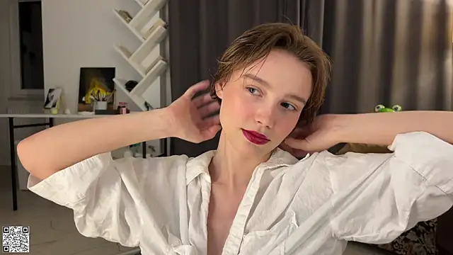 Snapshot of Lolatatee chatting on July 2026 07:09:01 PM Lolatatee online show from July 2026 07:09:01 PM
