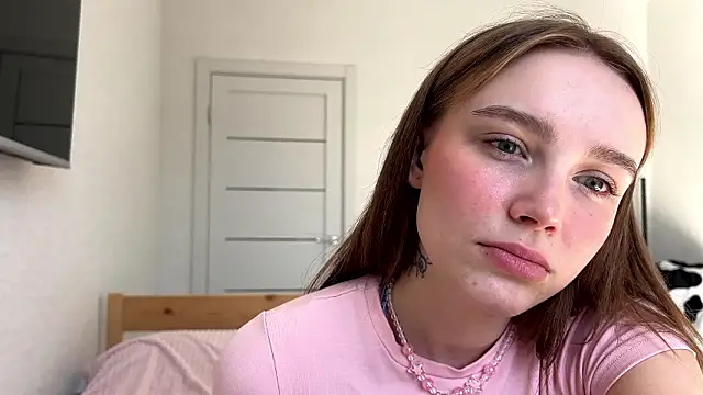 Lolatatee online show from March 2026 11:47:01 AM