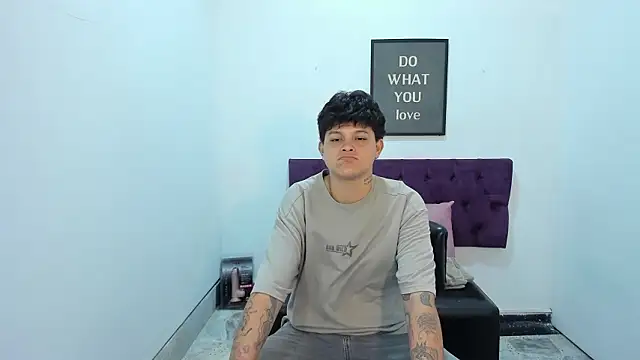 TomBoy Natali online show from March 2026 06:30:02 PM