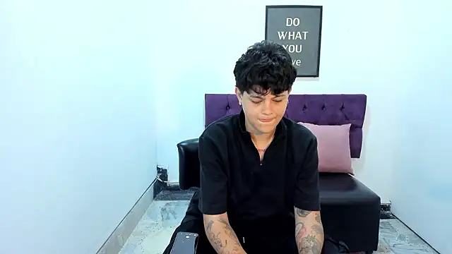 TomBoy Natali online show from March 2026 06:44:02 PM