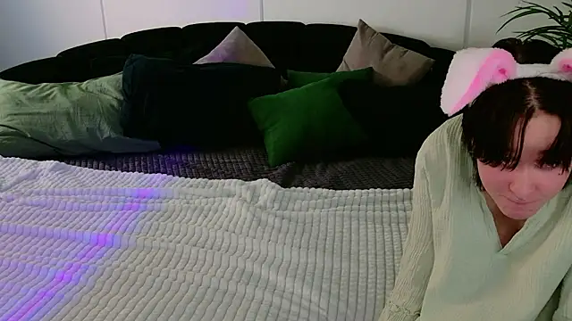 Snapshot of BlackLunaa chatting on February 2026 09:25:02 PM BlackLunaa online show from February 2026 09:25:02 PM