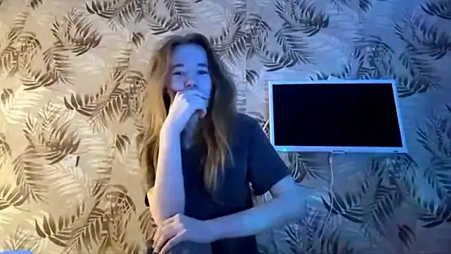 LeomaJee online show from March 2026 01:06:01 AM