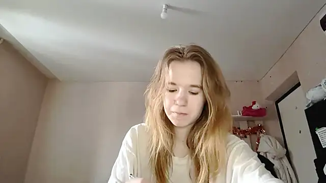 LeomaJee online show from March 2026 01:21:01 PM