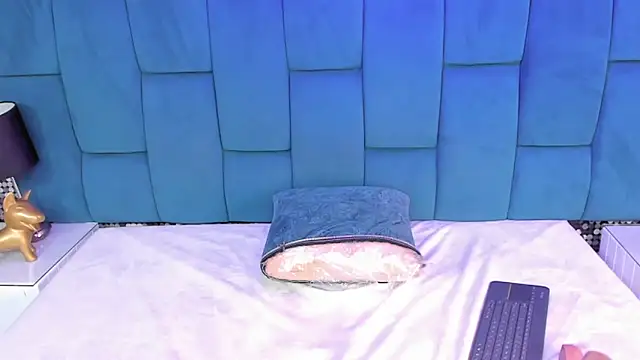 reze chaw online show from March 2026 01:23:02 PM