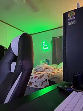 Rainsworld420 online show from May 2026 05:18:02 AM