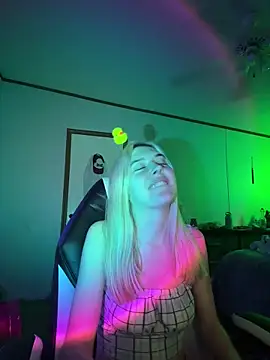 Rainsworld420 online show from April 2026 07:53:01 PM