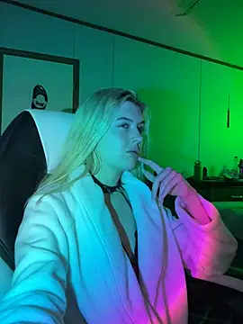 Rainsworld420 online show from April 2026 04:30:02 AM