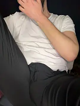 Sertt161 online show from April 2026 09:48:01 PM