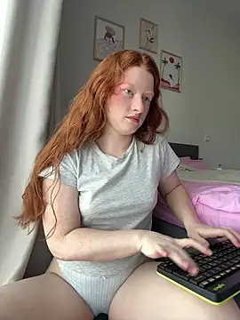 Snapshot of gingerlatte chatting on May 2026 09:04:02 AM gingerlatte online show from May 2026 09:04:02 AM