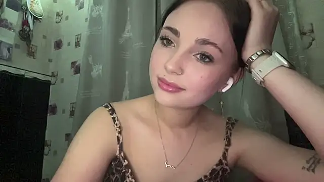 Snapshot of Ammy_qte chatting on March 2026 10:12:01 AM Ammy qte online show from March 2026 10:12:01 AM