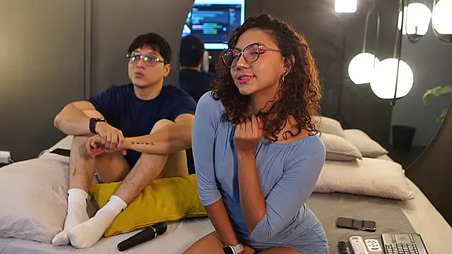 Mia and Belmonth online show from March 2026 12:24:01 PM