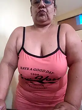 Roxy 77 online show from March 2026 02:39:01 PM