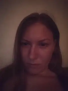 Snapshot of August_Shine chatting on May 2026 06:14:01 PM August Shine online show from May 2026 06:14:01 PM